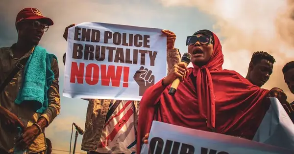 Russland: Anti-Kriegs-Aktivisten zu bis zu zwölf Jahren Haft verurteilt