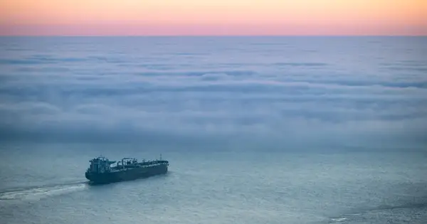 Nach Verhandlungsscheitern: Trump blockiert Straße von Hormus